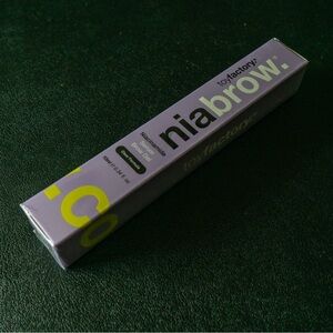 ✨ Pick 3 items for $20 ✨ Toyfactory Niabrow in clear